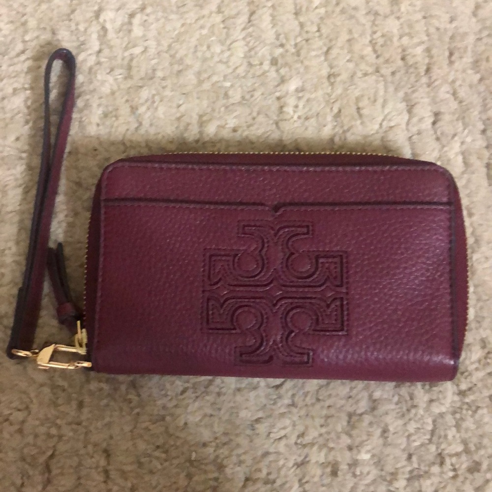 Tory Burch Burgandy wristlet